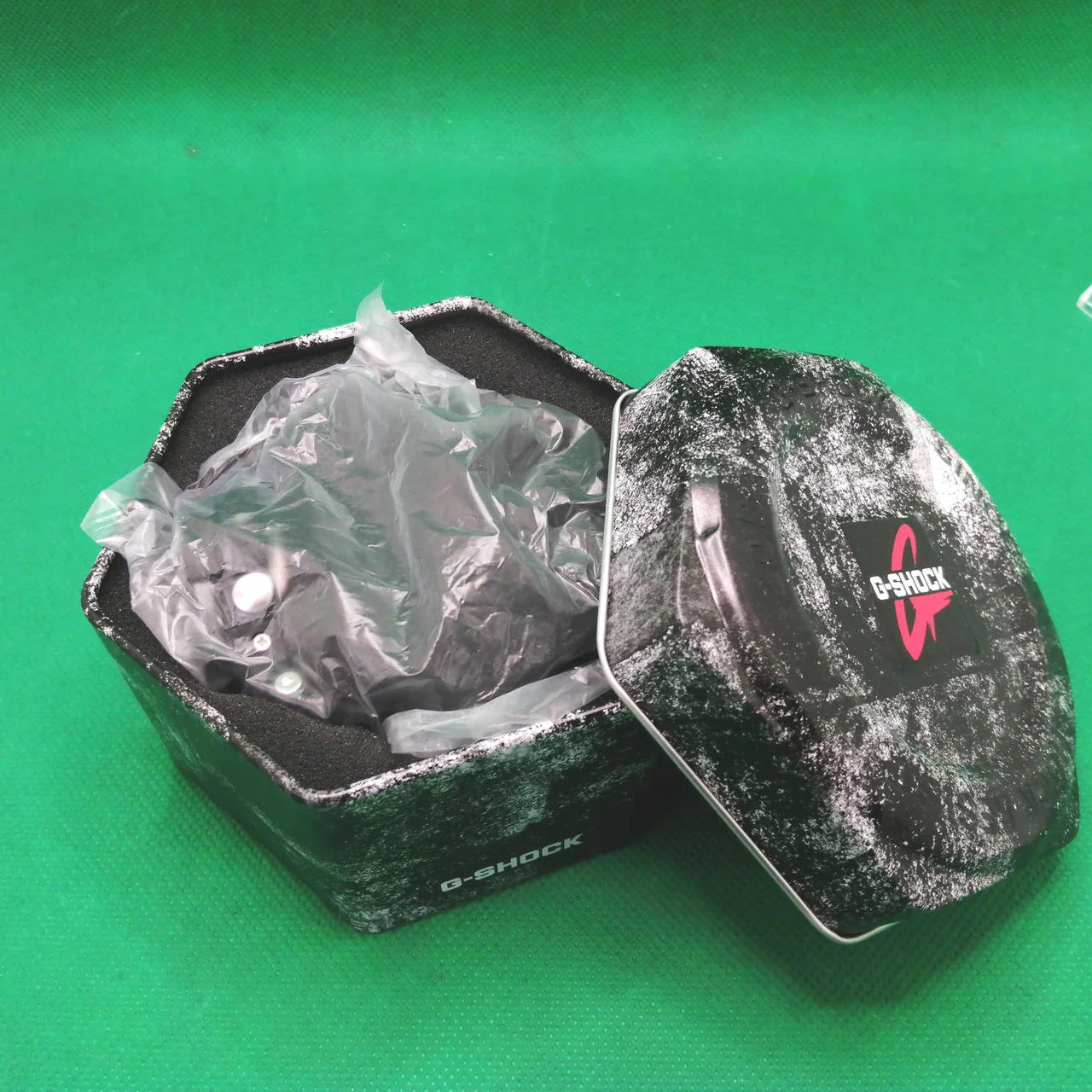 CASIO G-SHOCK GA-1000-1ADR - Image 8