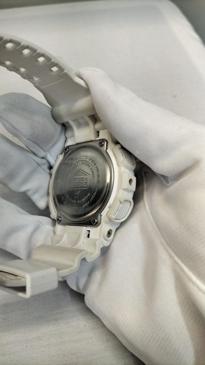 CASIO G-SHOCK GA-110TL White - Image 5