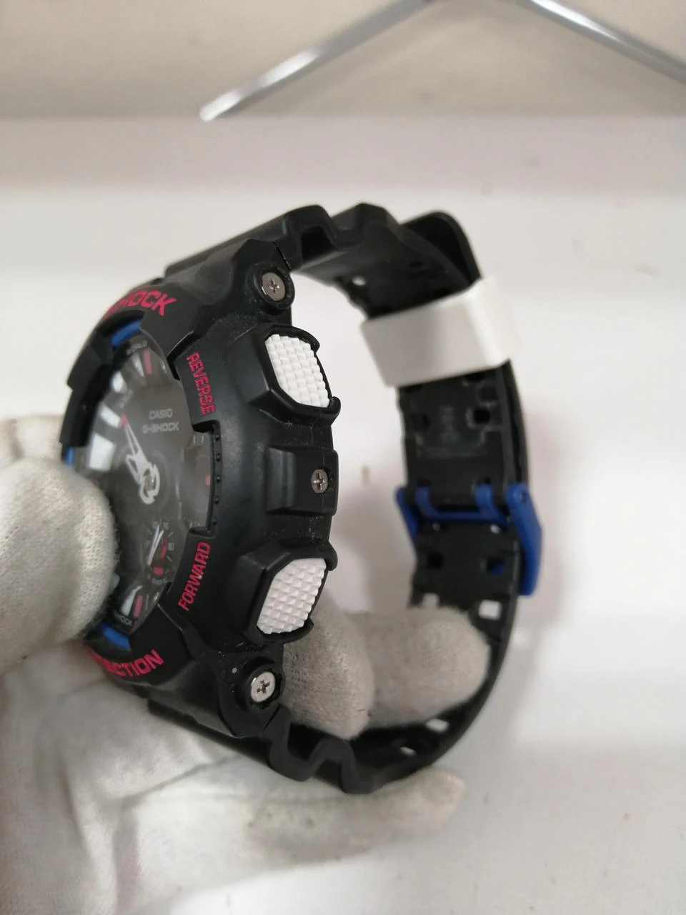 CASIO G-SHOCK GA-120TR Black x Red x Blue - Image 3
