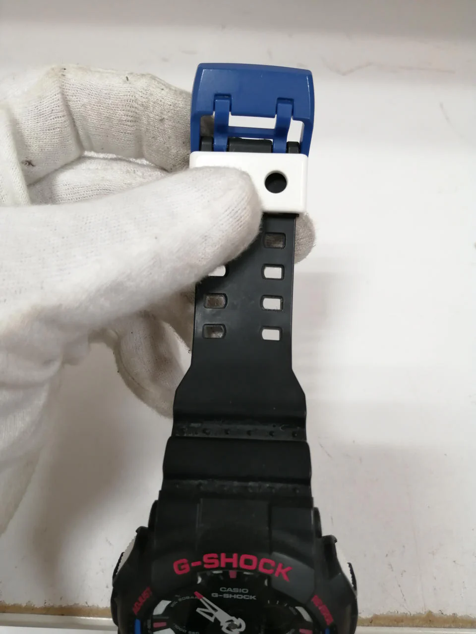 CASIO G-SHOCK GA-120TR Black x Red x Blue - Image 5