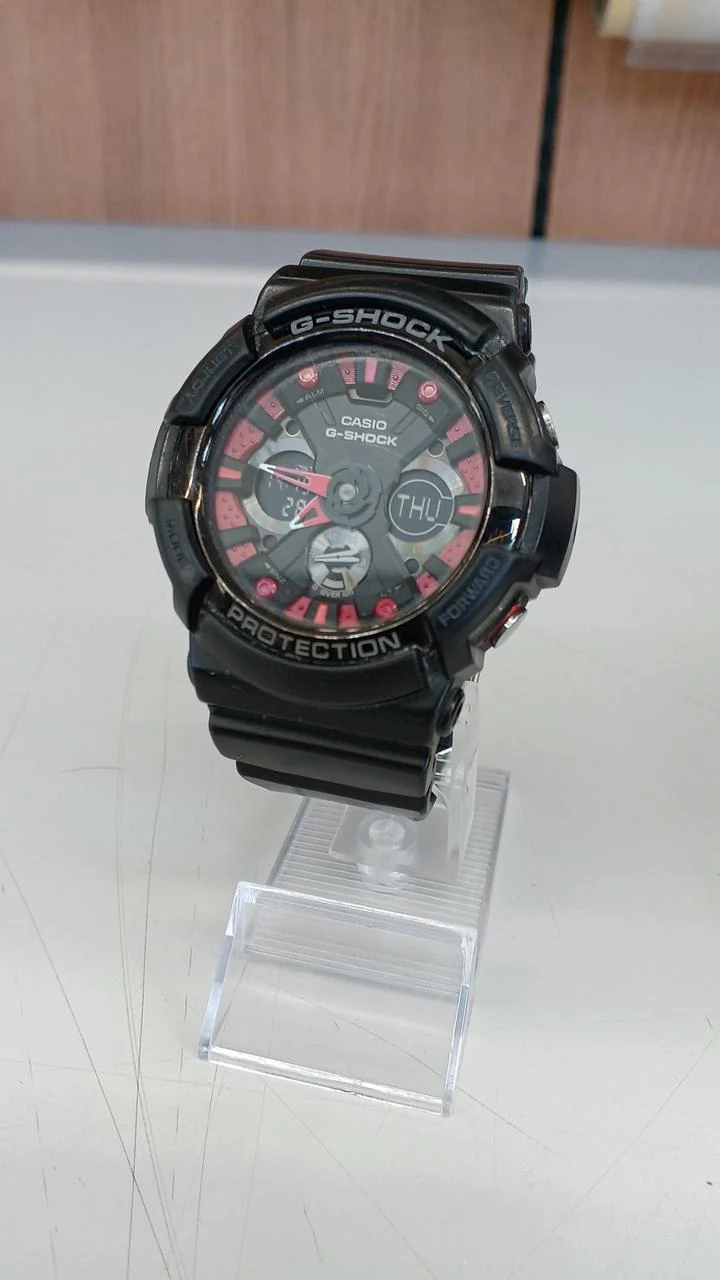 CASIO G-SHOCK GA-200SH