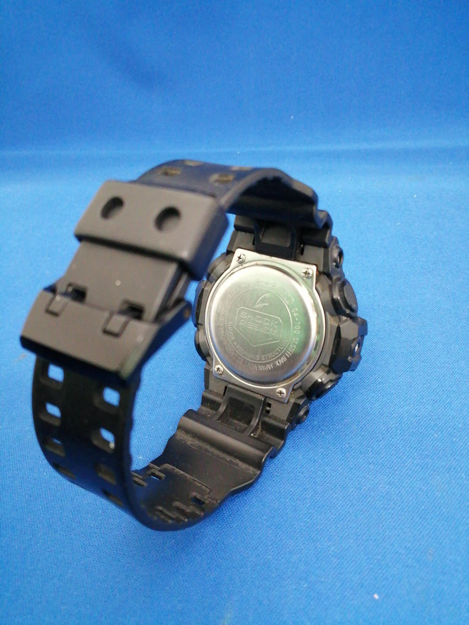 CASIO G-SHOCK GA-700 - Image 3