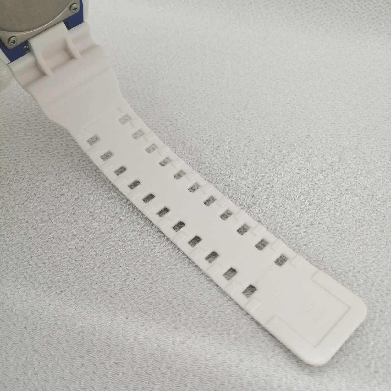 CASIO G-SHOCK GA-700HDS - Image 10
