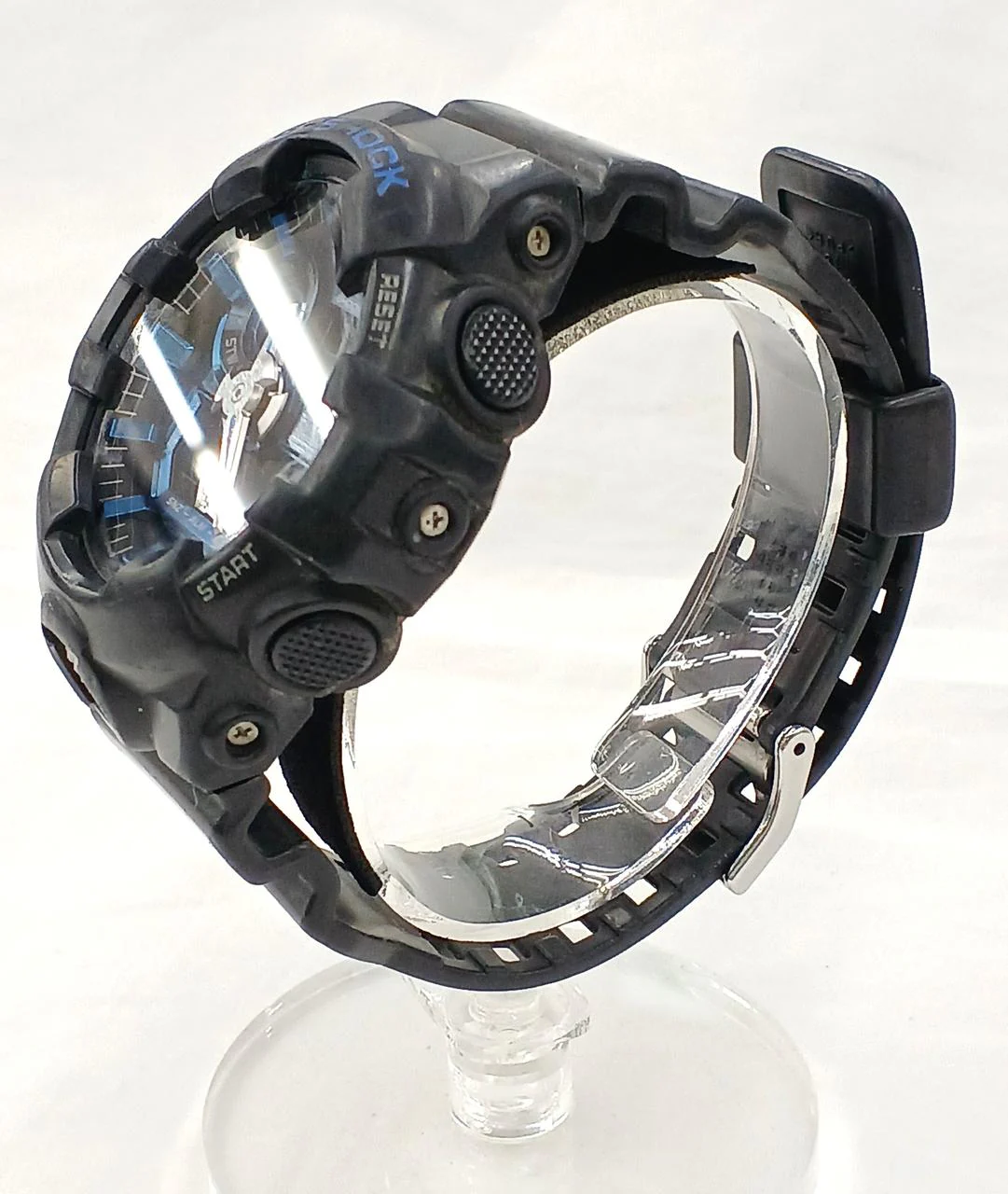 CASIO G-SHOCK GA-710 - Image 2