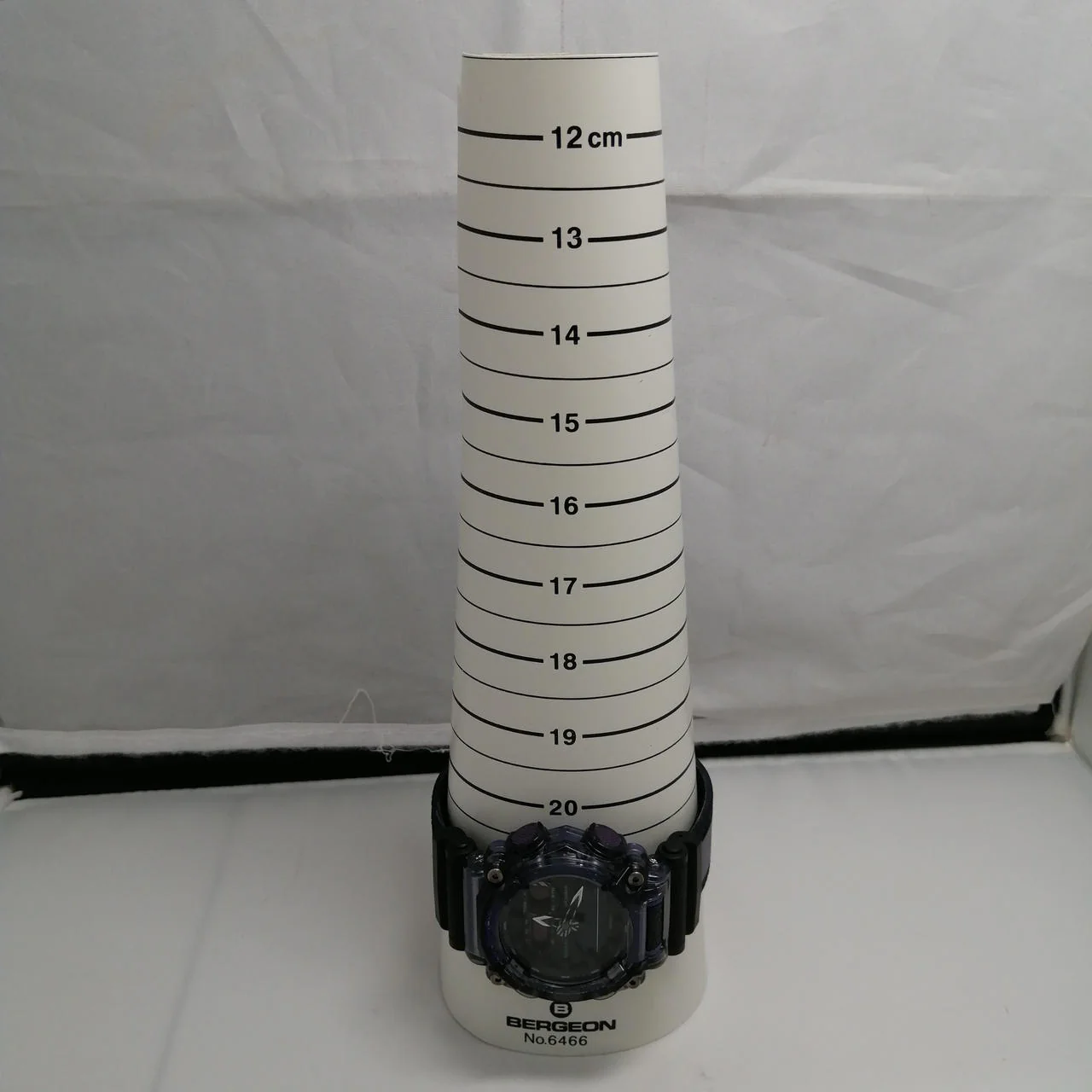 CASIO G-SHOCK GA-900TS-6AJF - Image 8