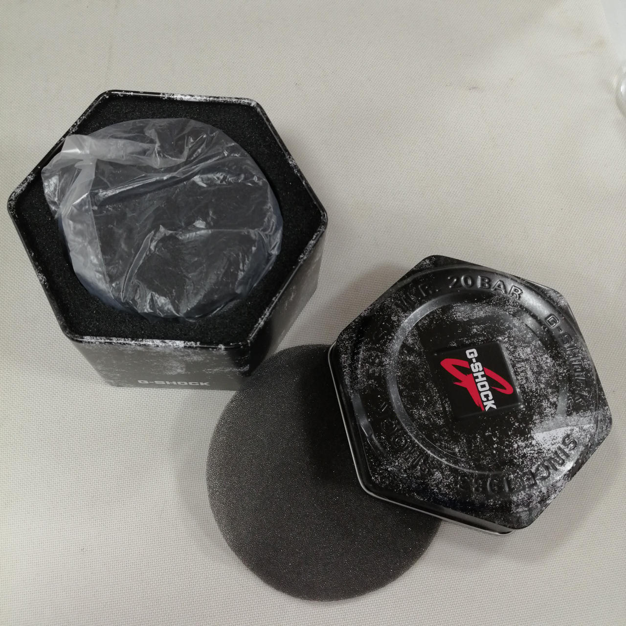 CASIO G-SHOCK GA100L-2A NVY×ORE with scratches - Image 15