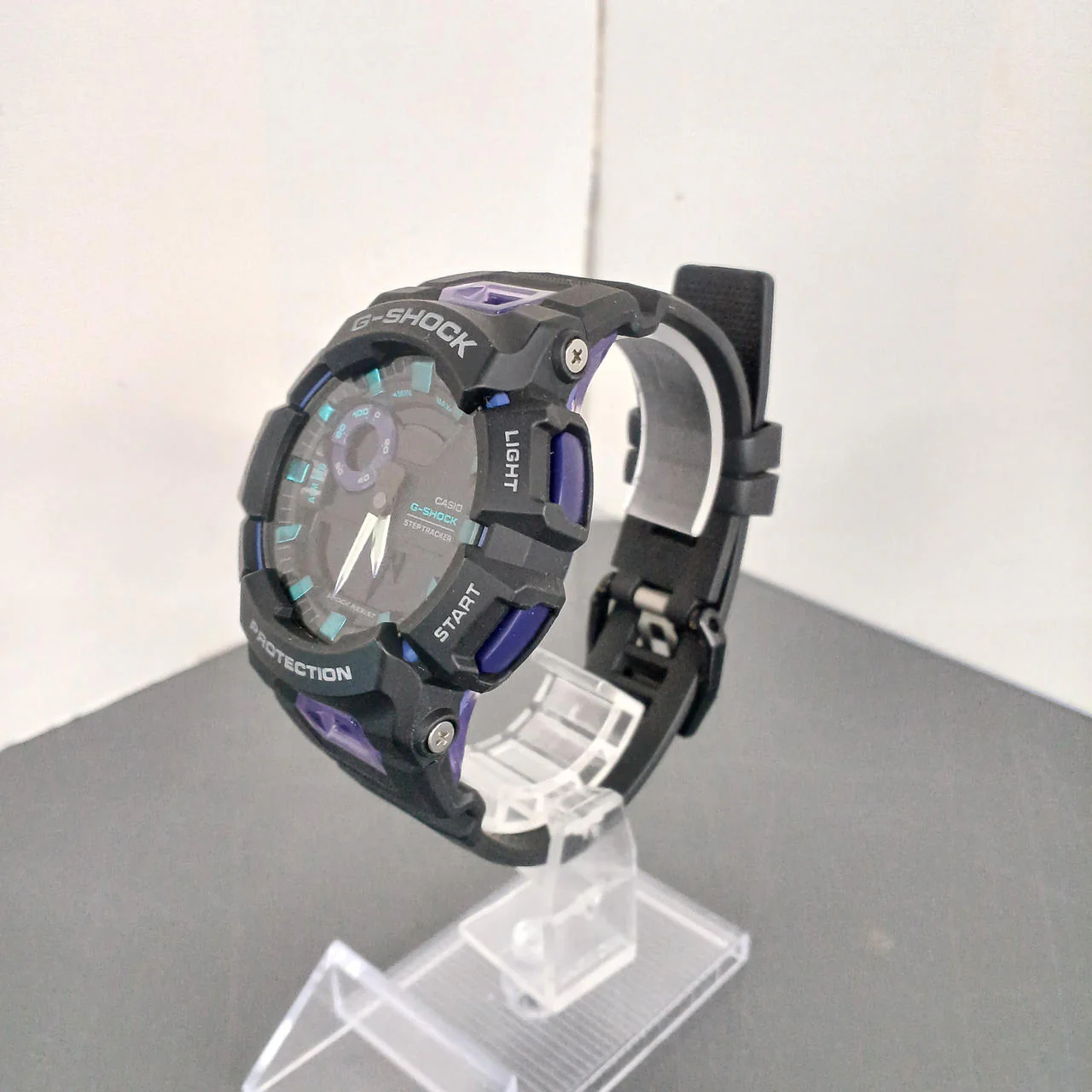 CASIO G-SHOCK GBA-900 - Image 2