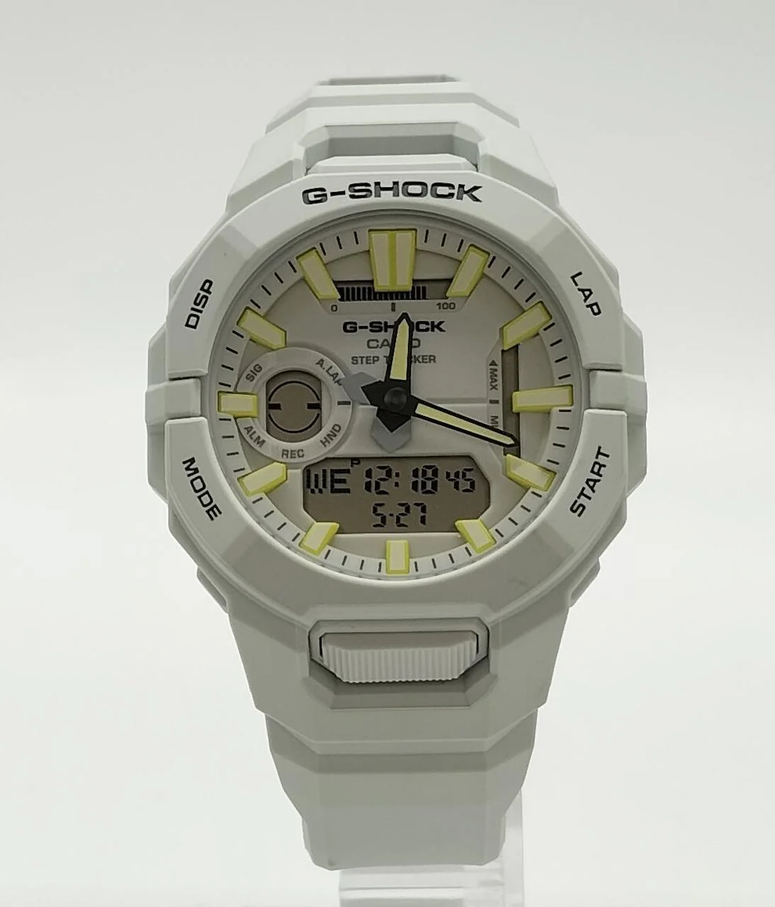 CASIO G-SHOCK GBA-950 - Image 2