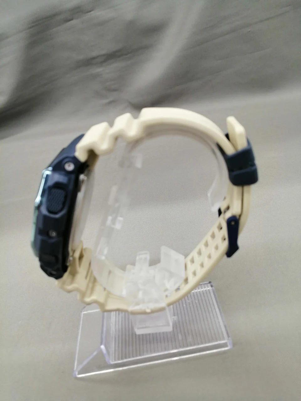CASIO G-SHOCK GBX-100 - Image 2