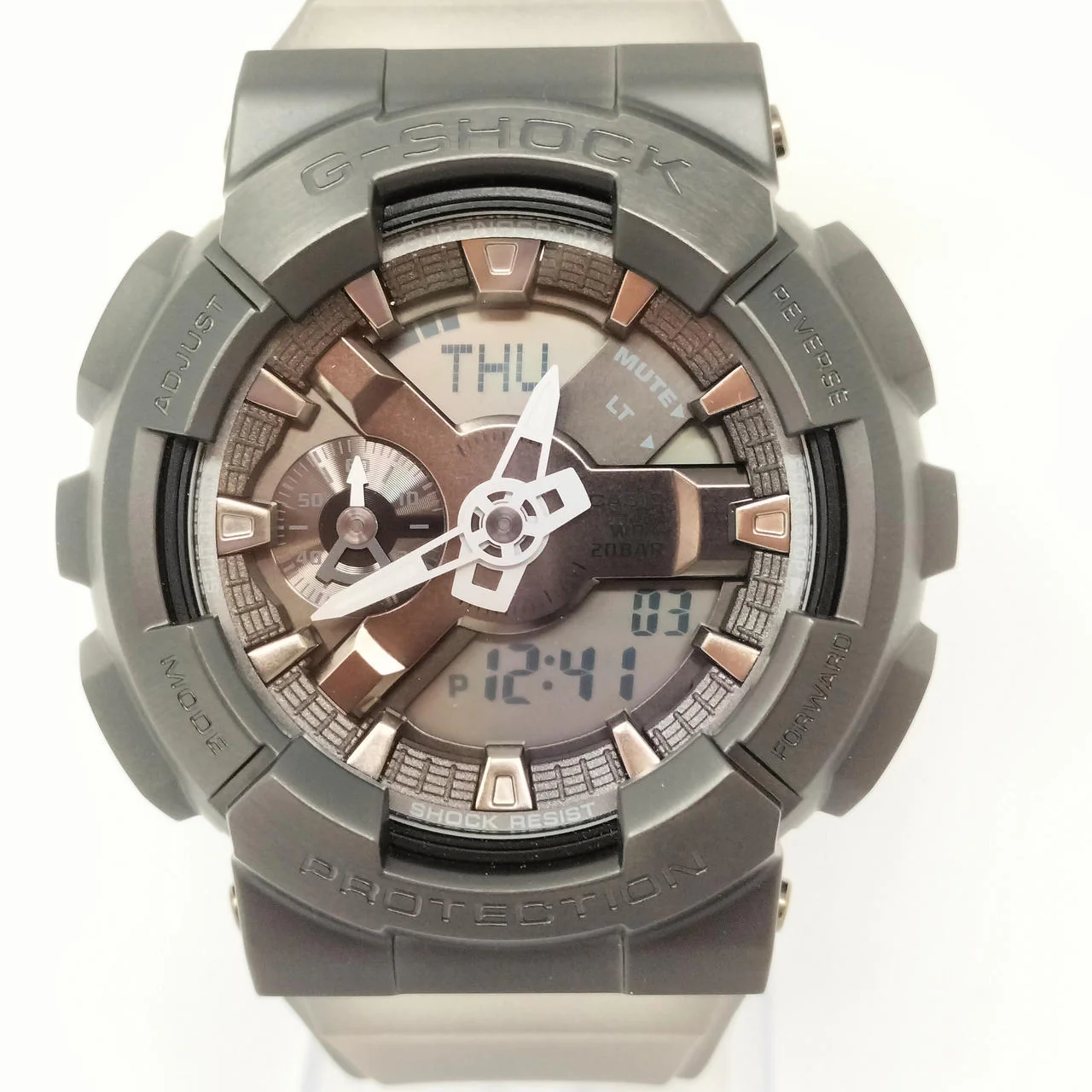 CASIO G-SHOCK GM-110MF