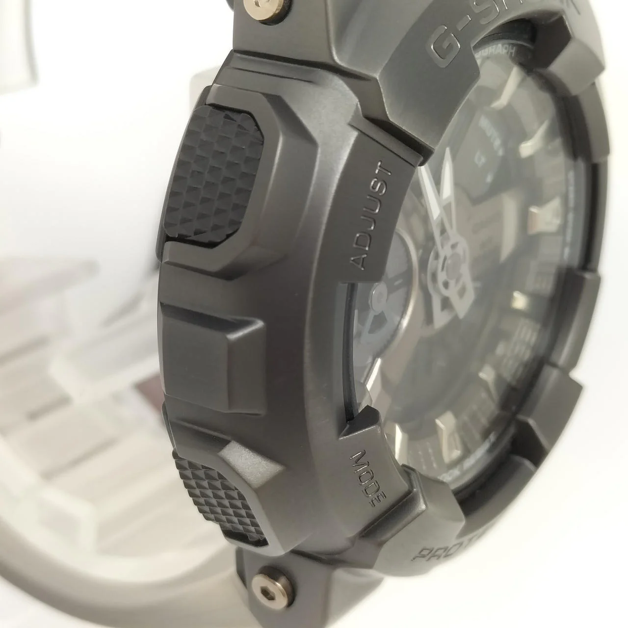CASIO G-SHOCK GM-110MF - Image 3