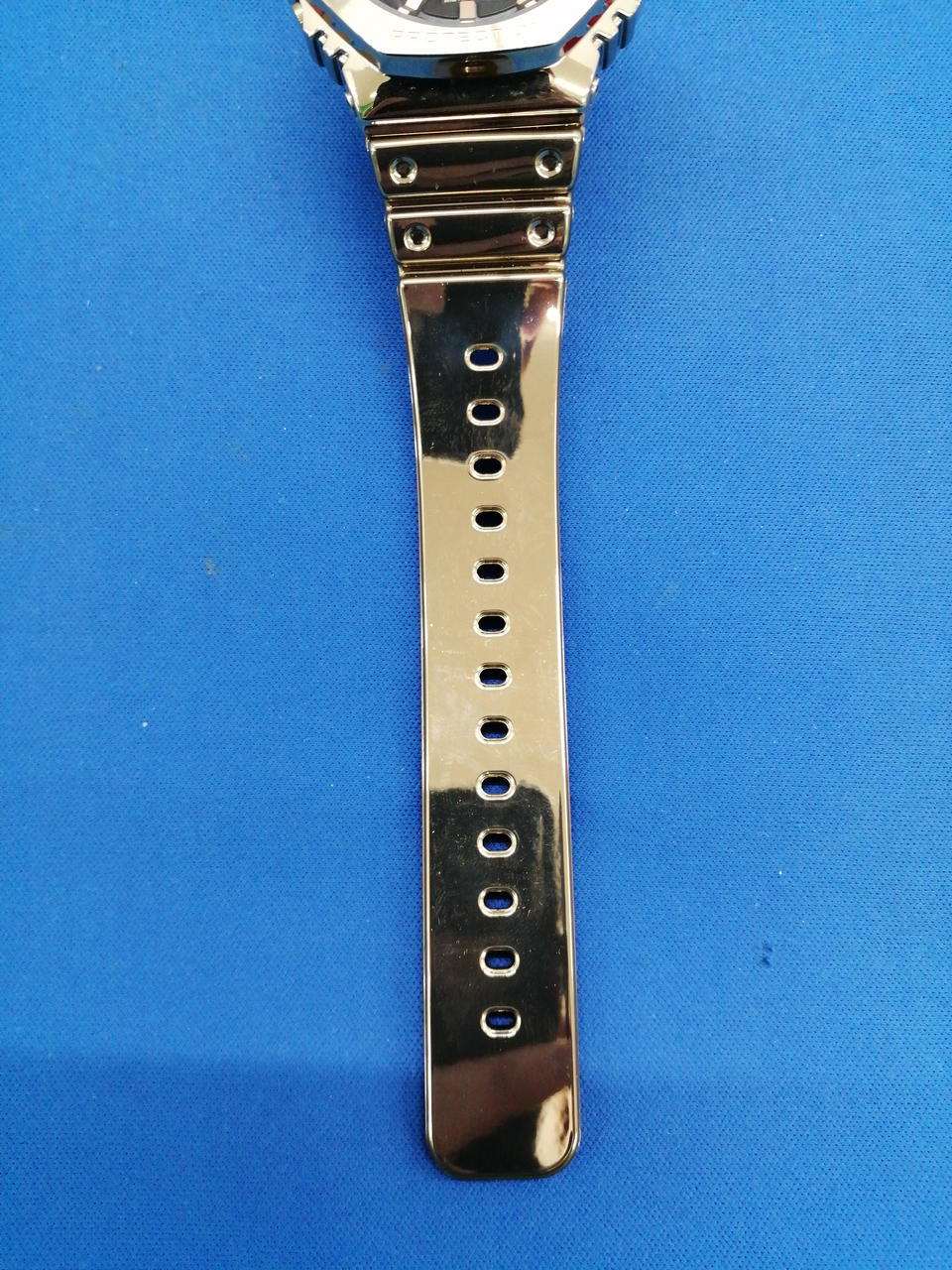 CASIO G-SHOCK GM-2100YMG-9AJF - Image 10