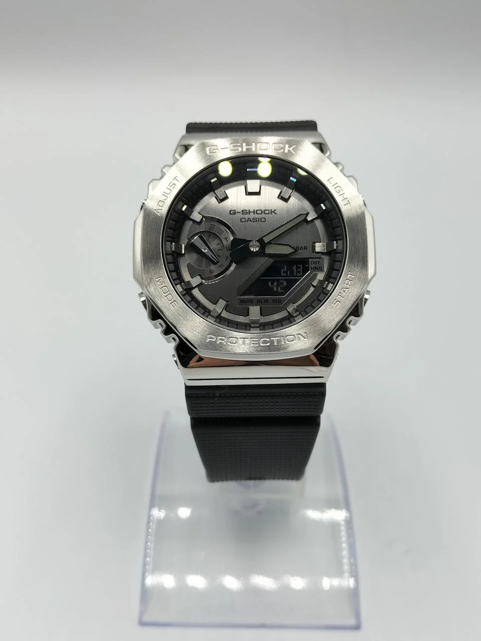 CASIO G-SHOCK GM-2100