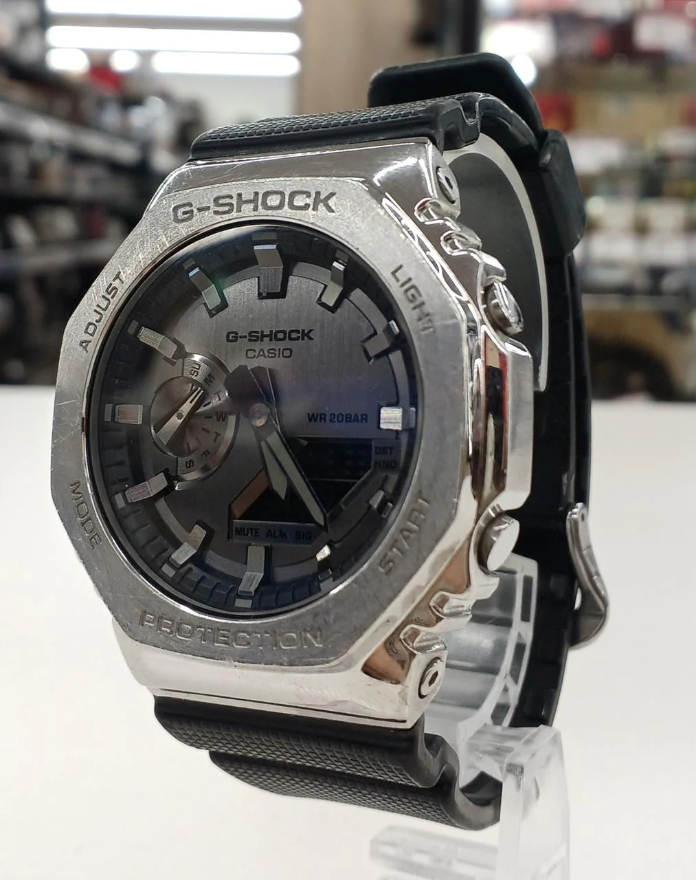 CASIO G-SHOCK GM-2100