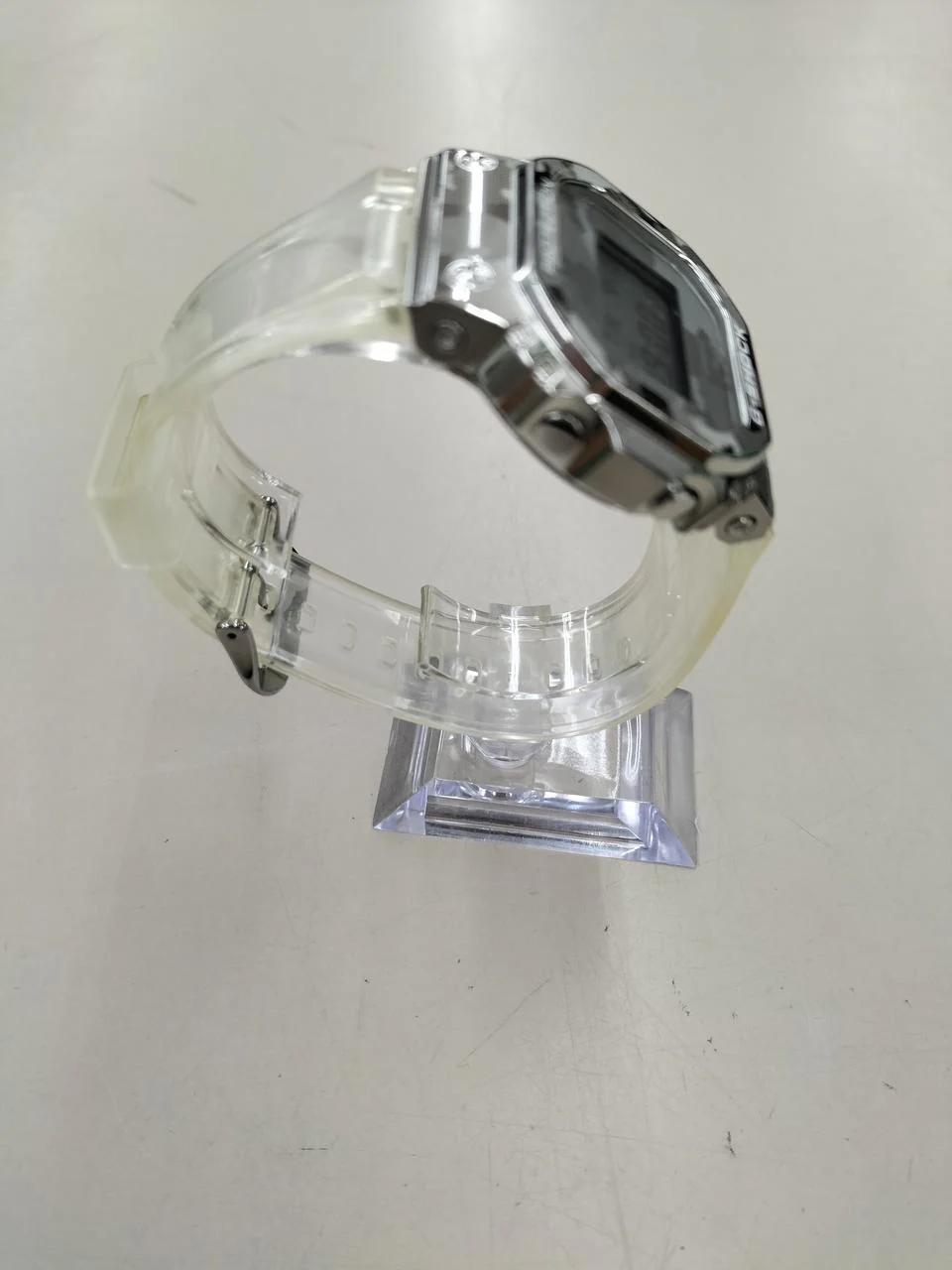 CASIO G-SHOCK GM-5600SCM - Image 3