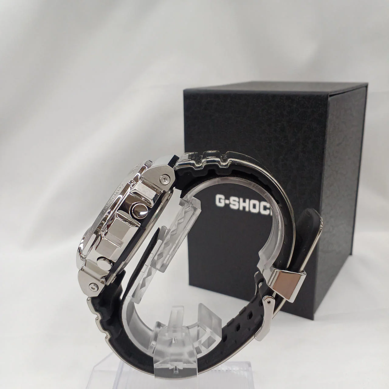 CASIO G-SHOCK GM-6900YRA - Image 2