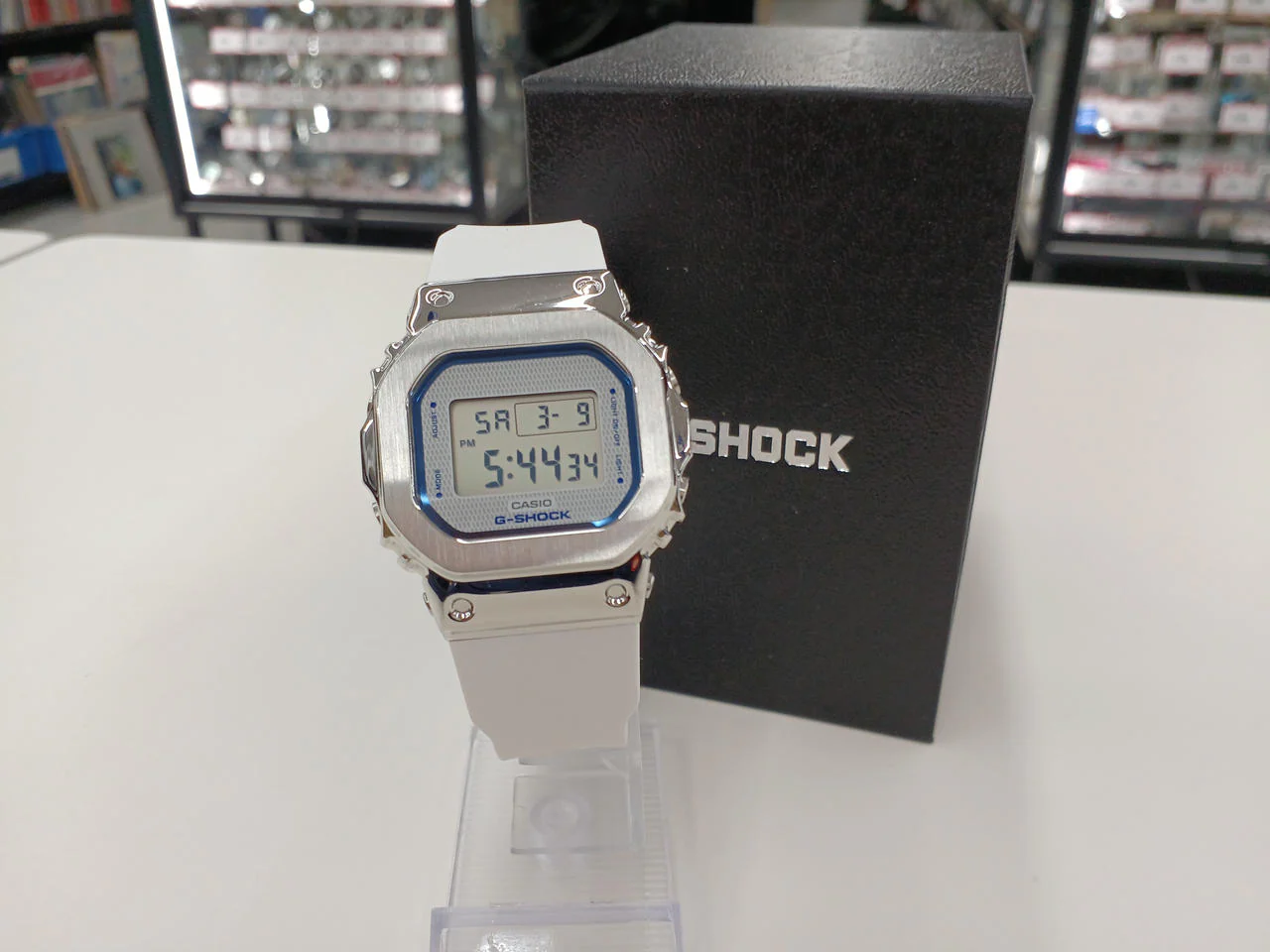 CASIO G-SHOCK GM-S5600LC