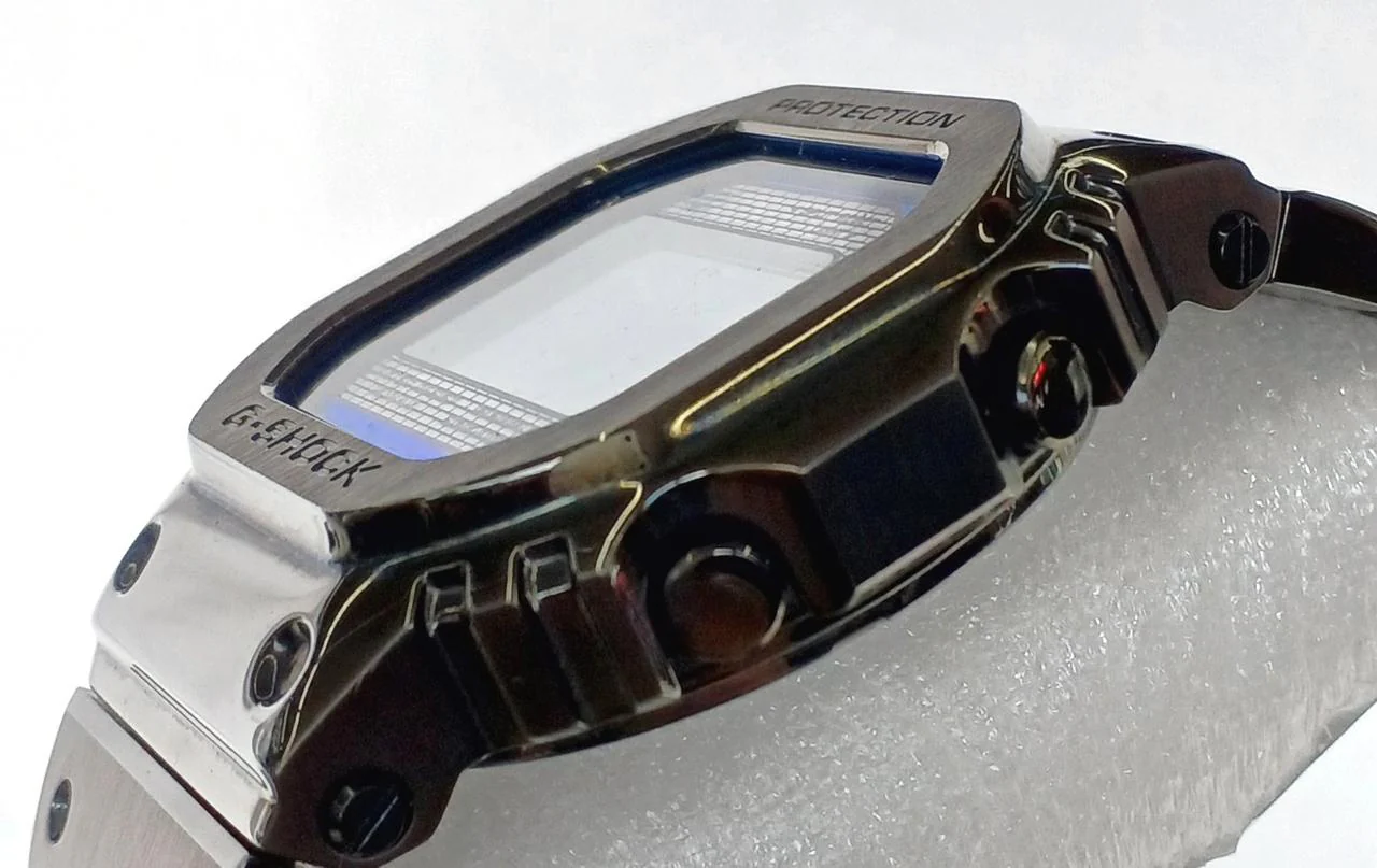 CASIO G-SHOCK gmw-b5000 - Image 4