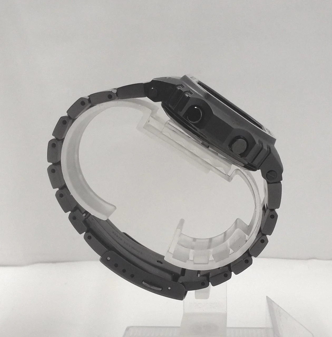CASIO G-SHOCK GMW-B5000 - Image 5