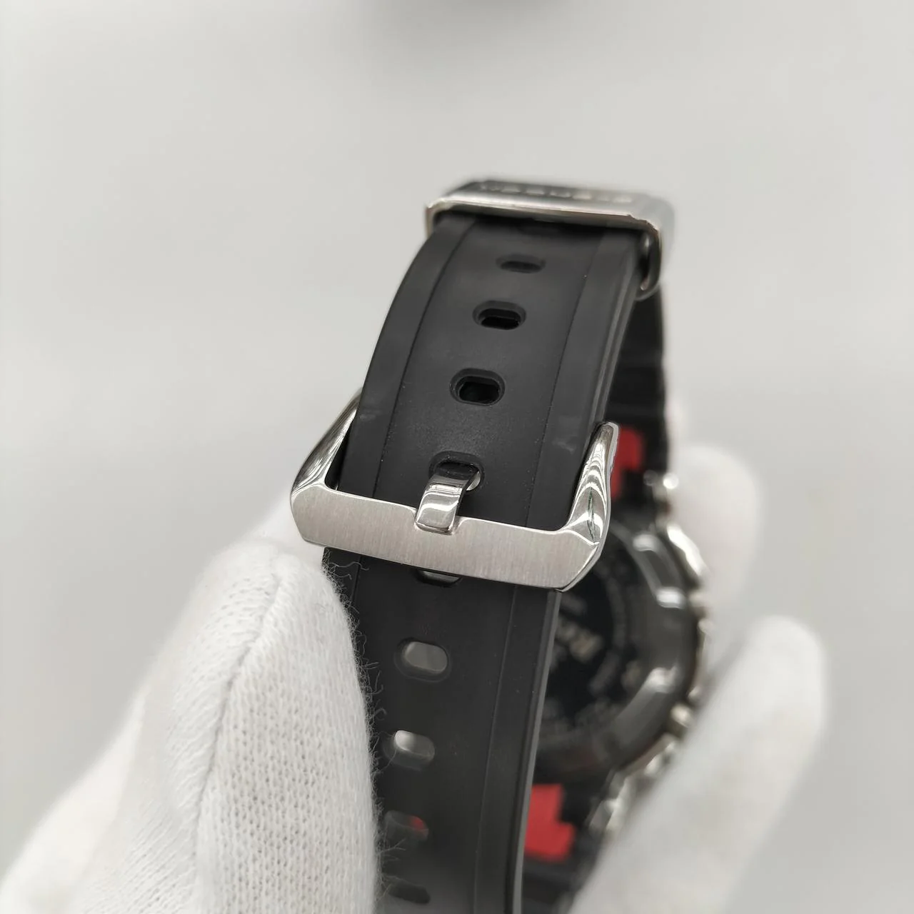 CASIO G-SHOCK GMW-B5000 - Image 4