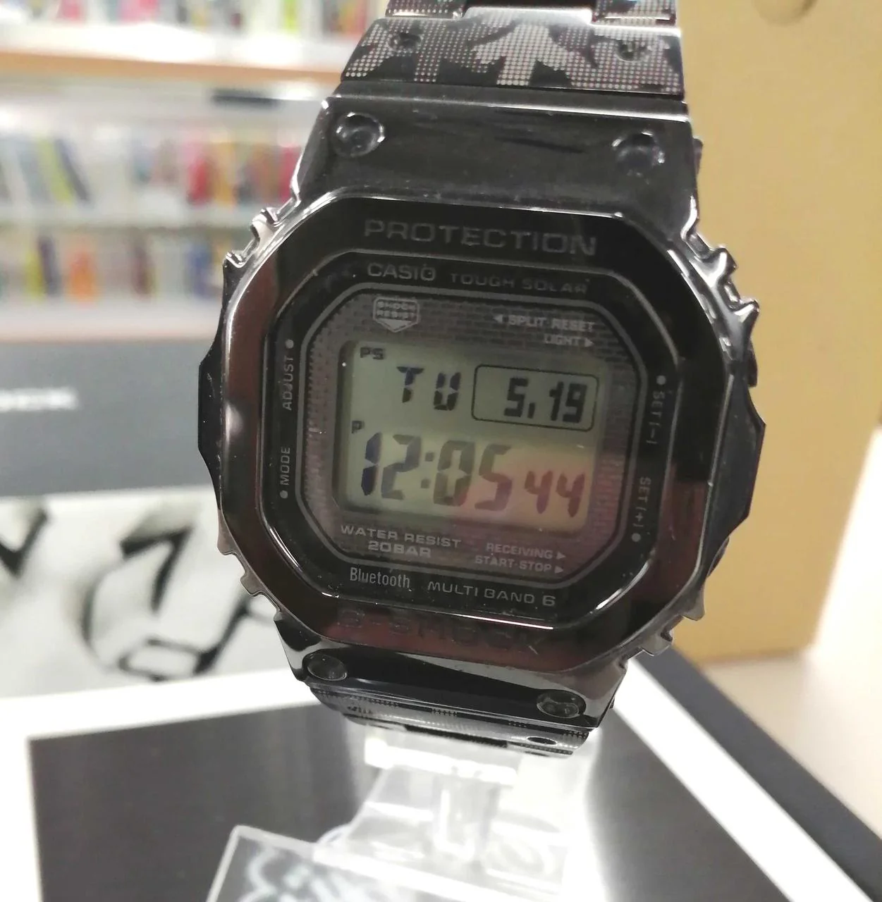 CASIO G-SHOCK GMW-B5000EH-1JR - Image 2