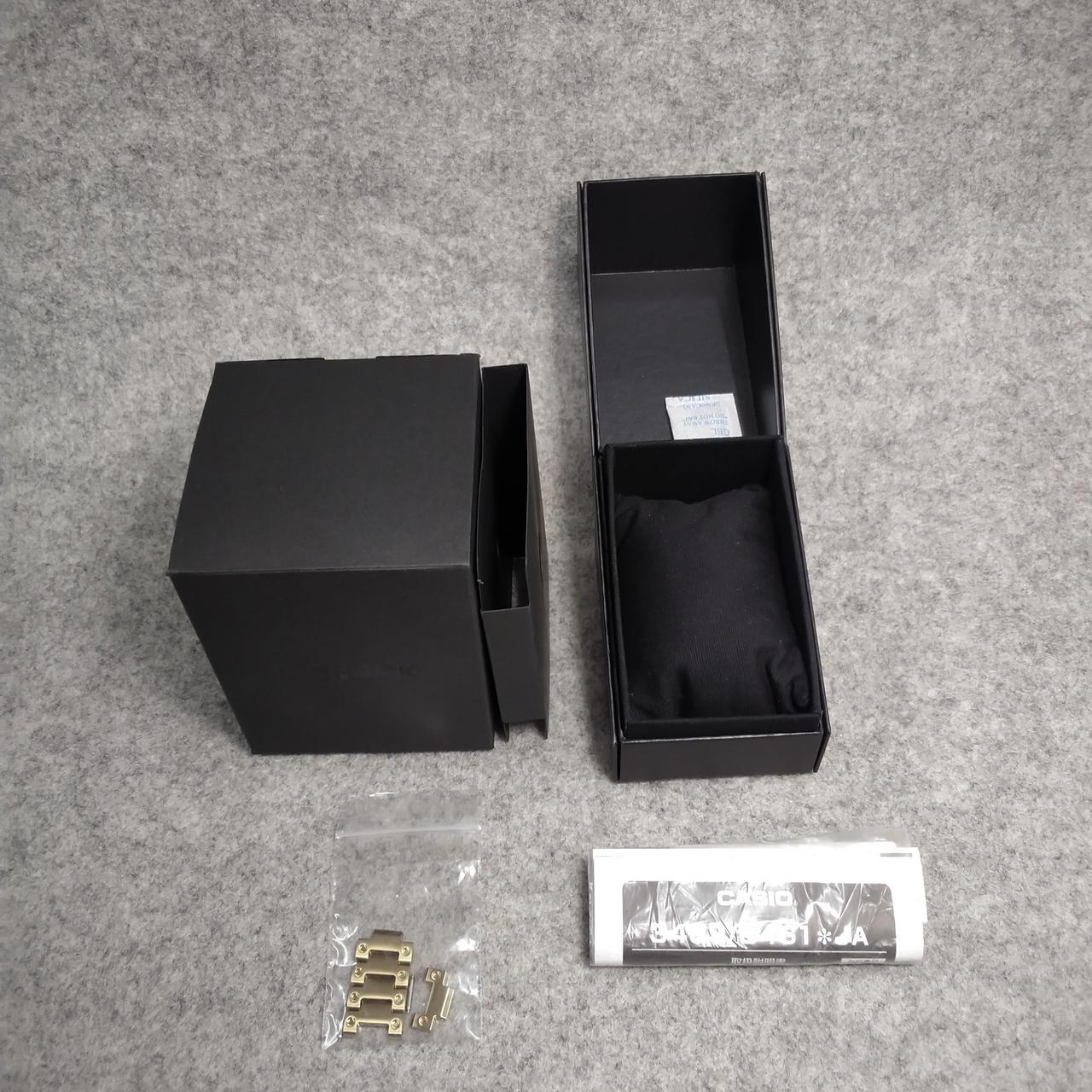 CASIO G-SHOCK GMW-B5000GD-9JF - Image 6