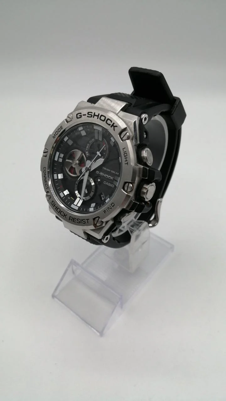 CASIO G-SHOCK GST-B100