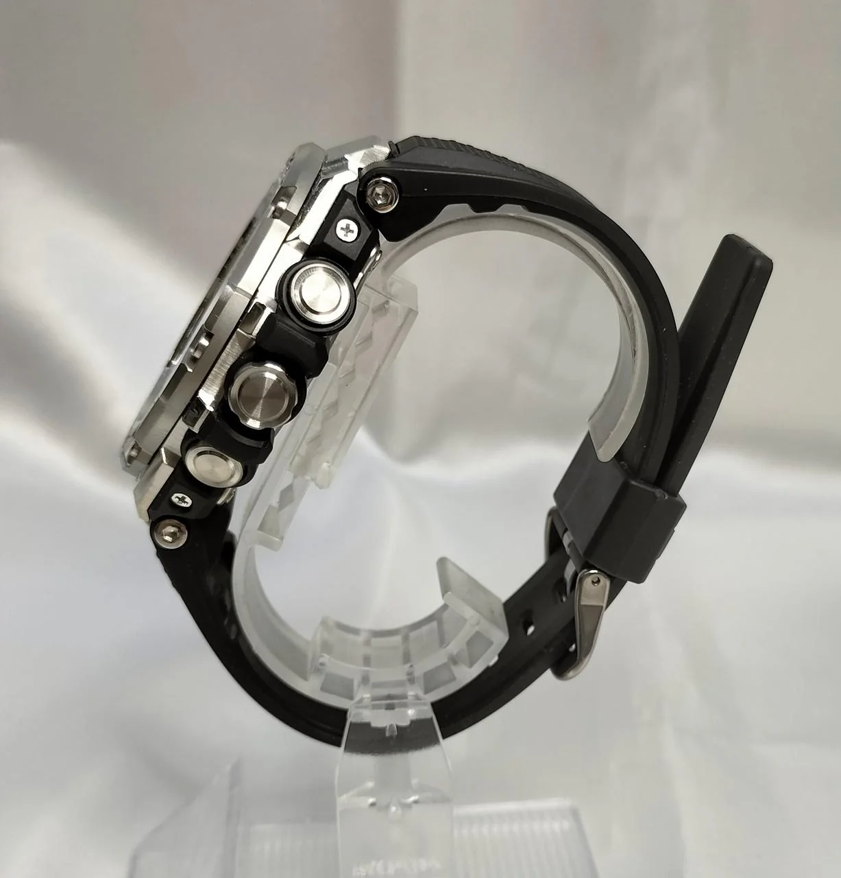 CASIO G-SHOCK GST-B100 - Image 2