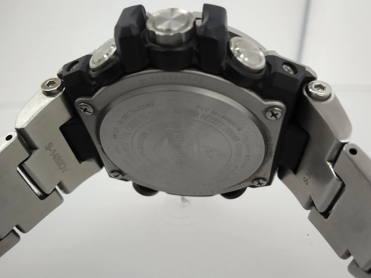 CASIO G-SHOCK GST-B100 - Image 3