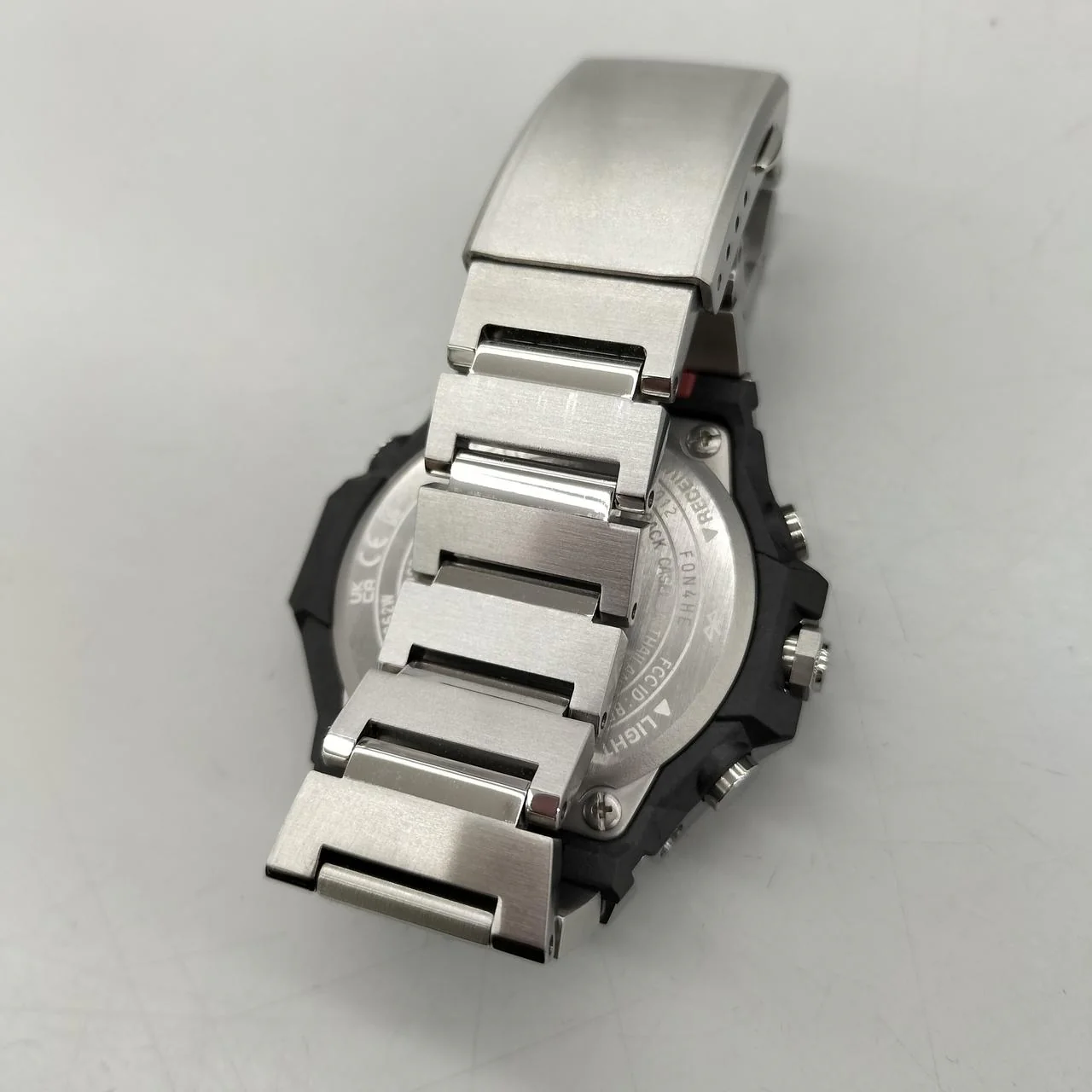 CASIO G-SHOCK GST-B1000 - Image 4