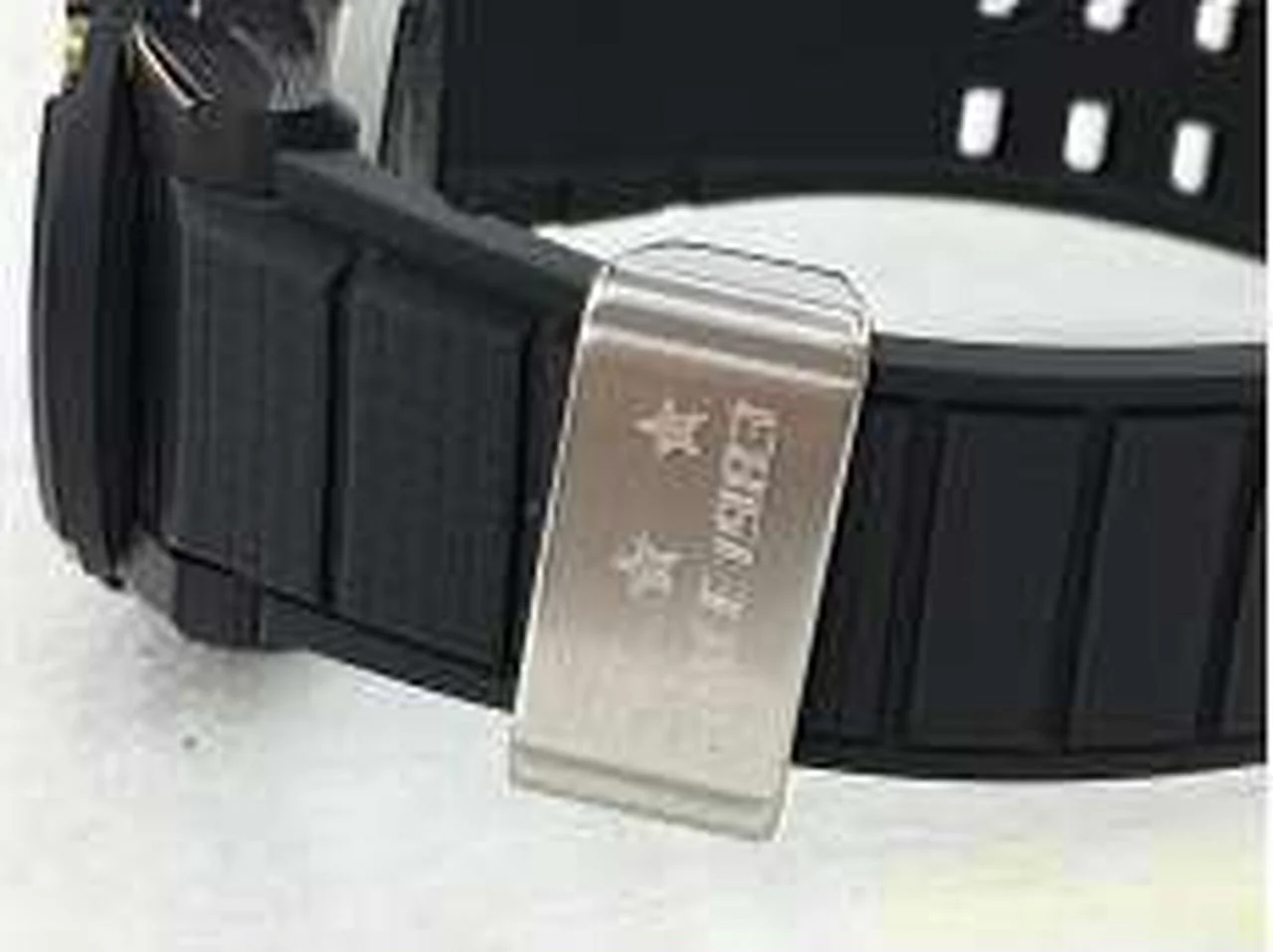 CASIO G-SHOCK GST-B300 - Image 5
