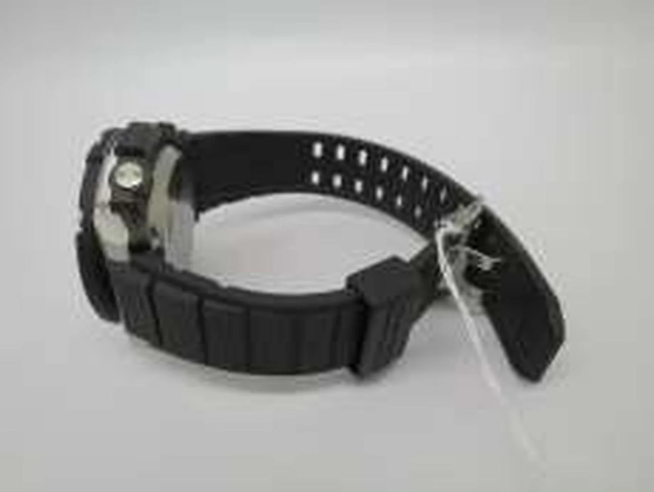CASIO G-SHOCK GST-B300-1ADR - Image 6