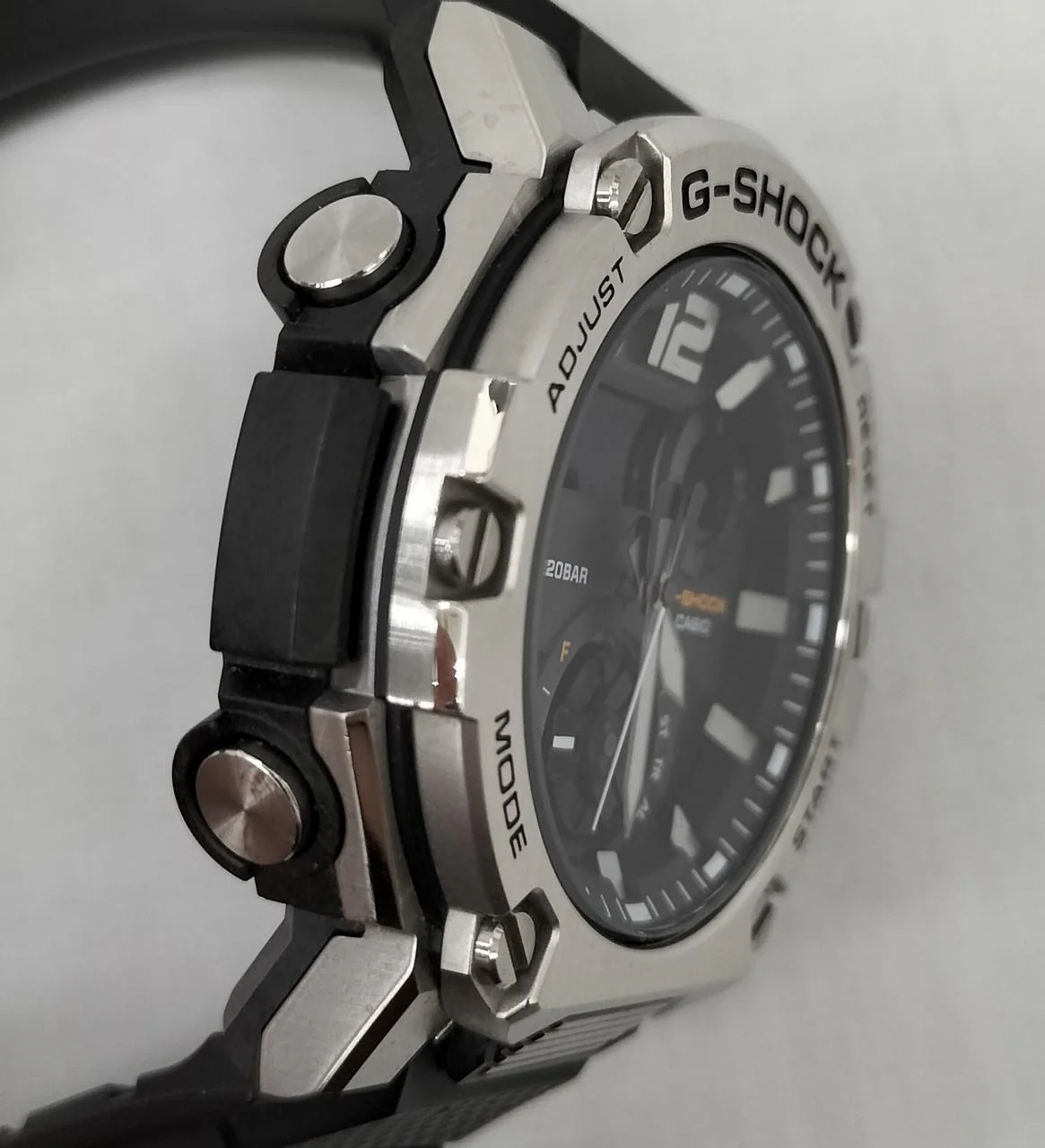 CASIO G-SHOCK GST-B300 - Image 5