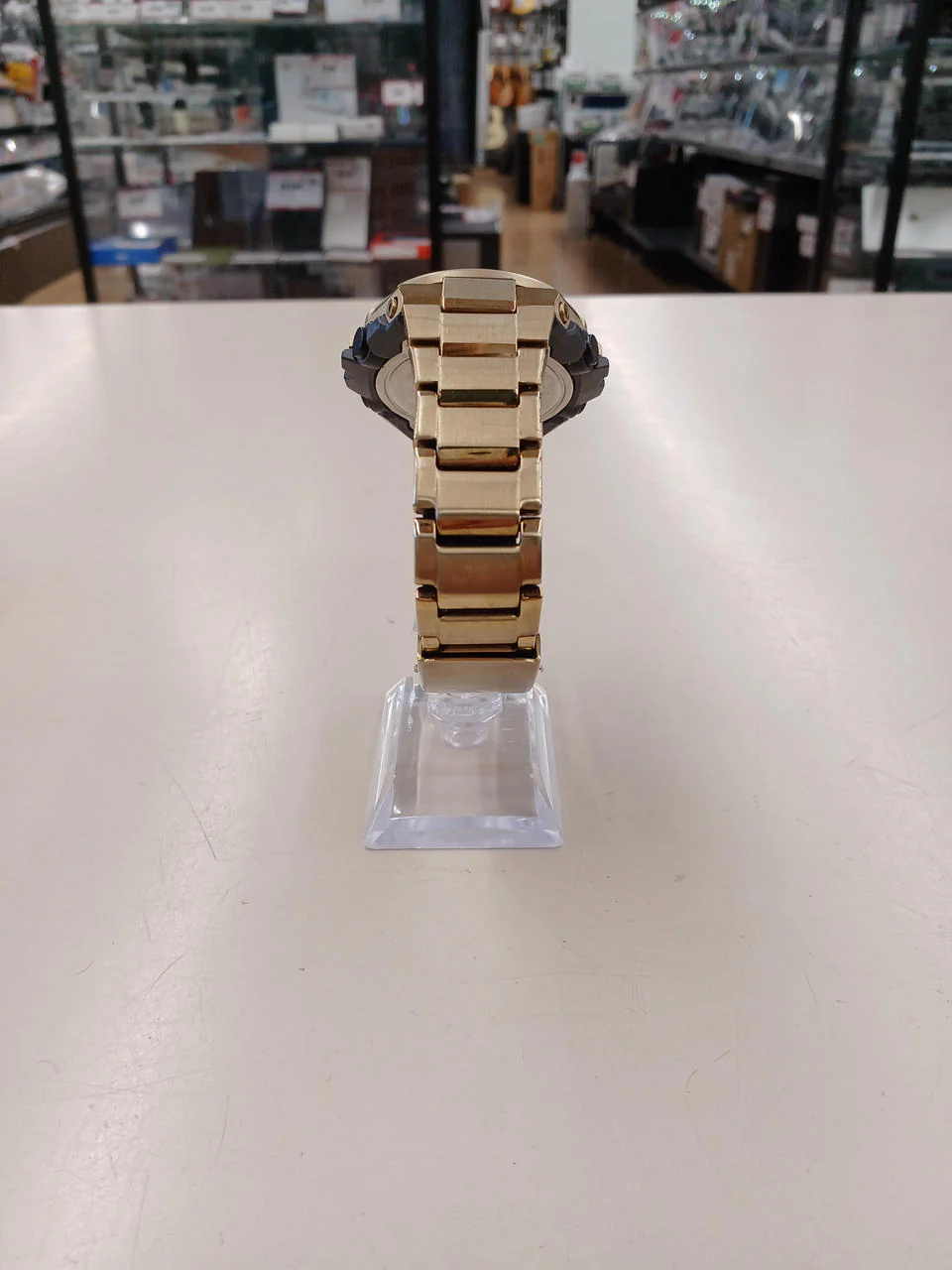 CASIO G-SHOCK GST-B500GD-9AJF - Image 4