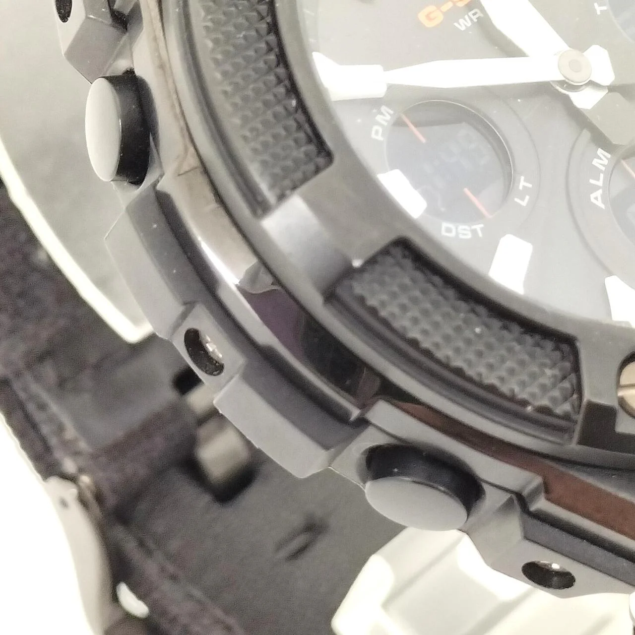 CASIO G-SHOCK GST-S130BC-1AJF - Image 4