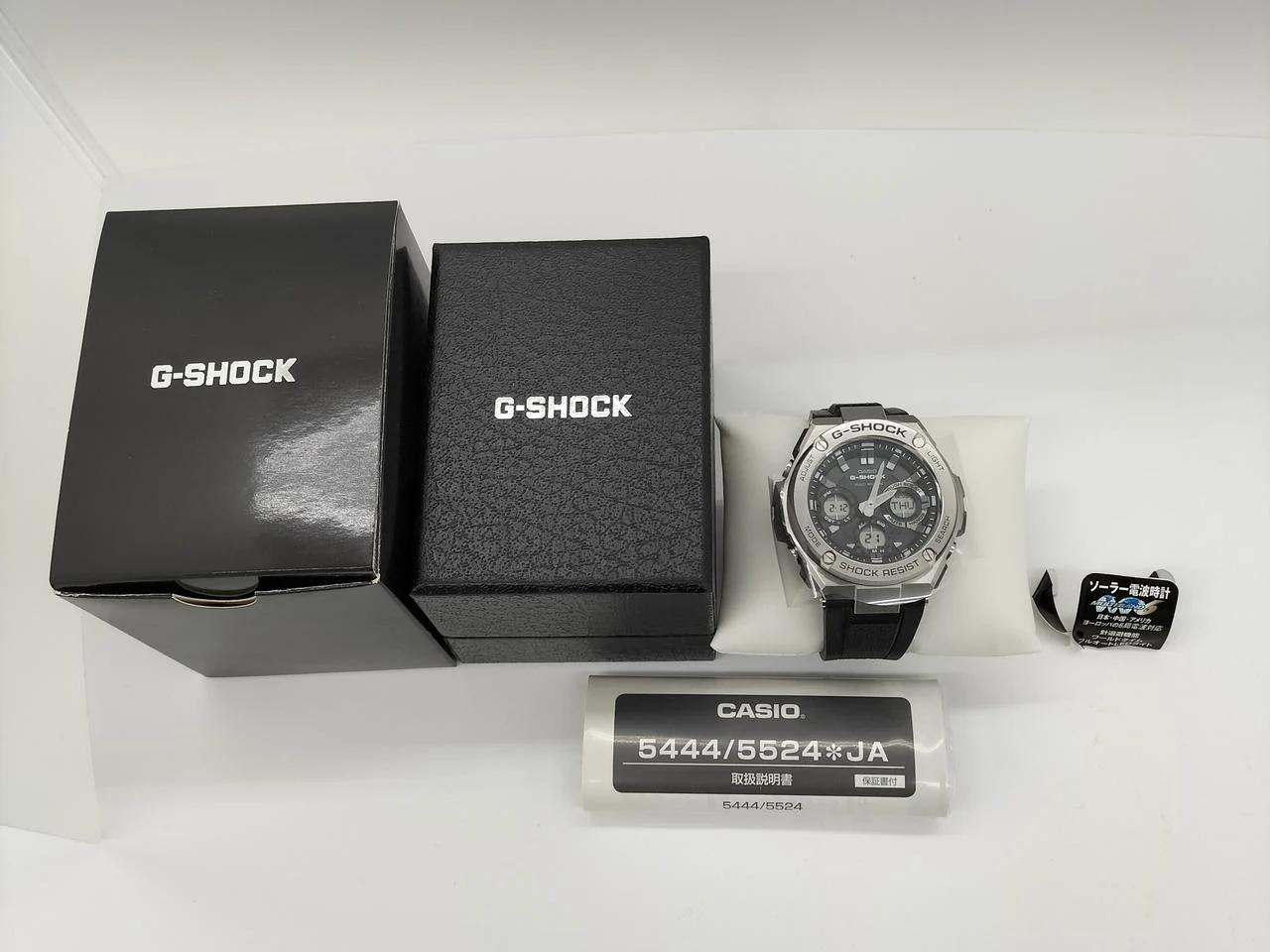 CASIO G-SHOCK GST-W110