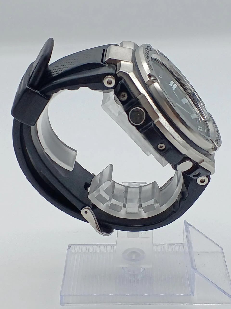 CASIO G-SHOCK GST-W110 - Image 4