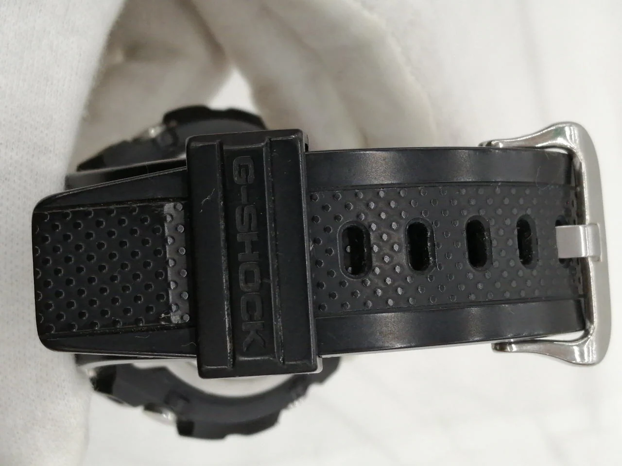 CASIO G-SHOCK GST-W110 - Image 11