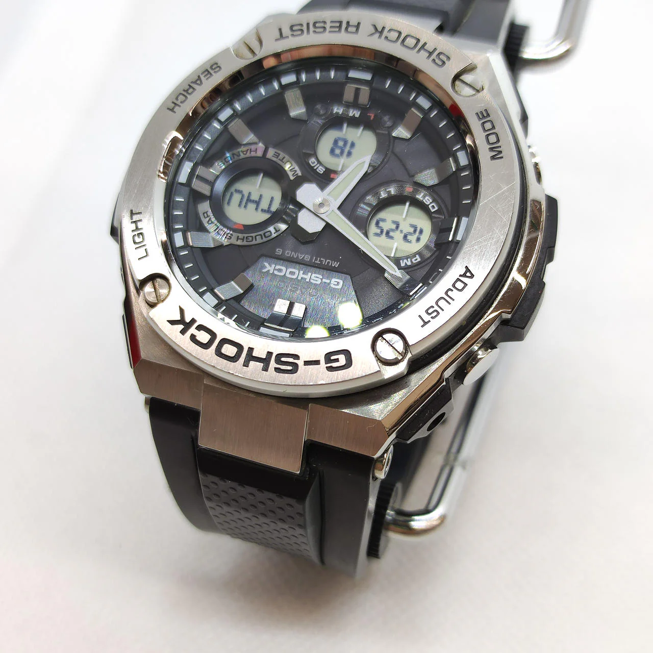 CASIO G-SHOCK GST-W110 - Image 5