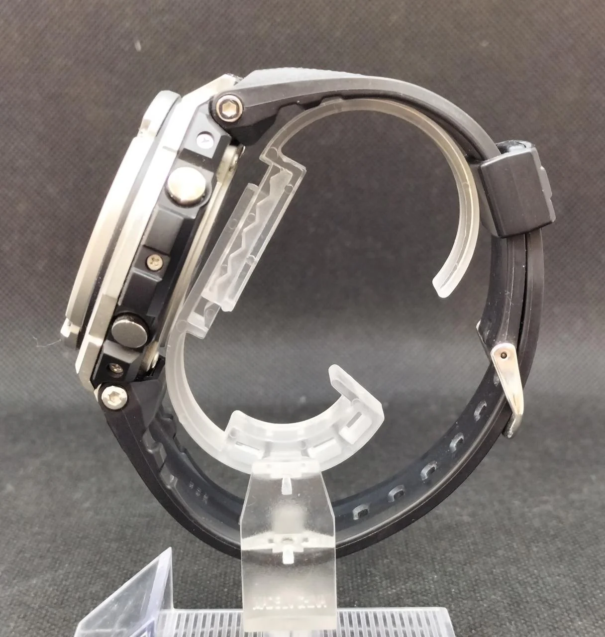 CASIO G-SHOCK GST-W110D-1AJF - Image 2