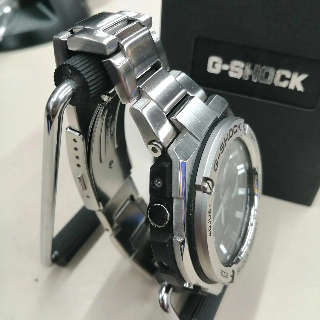 CASIO G-SHOCK GST-W110D-1AJF - Image 4