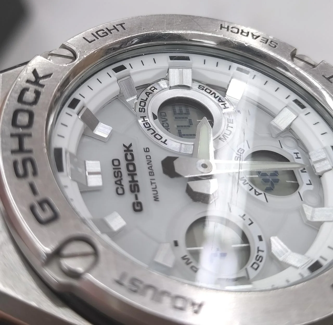 CASIO G-SHOCK GST-W110D - Image 9