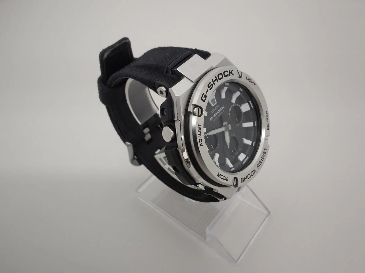 CASIO G-SHOCK GST-W130C - Image 3