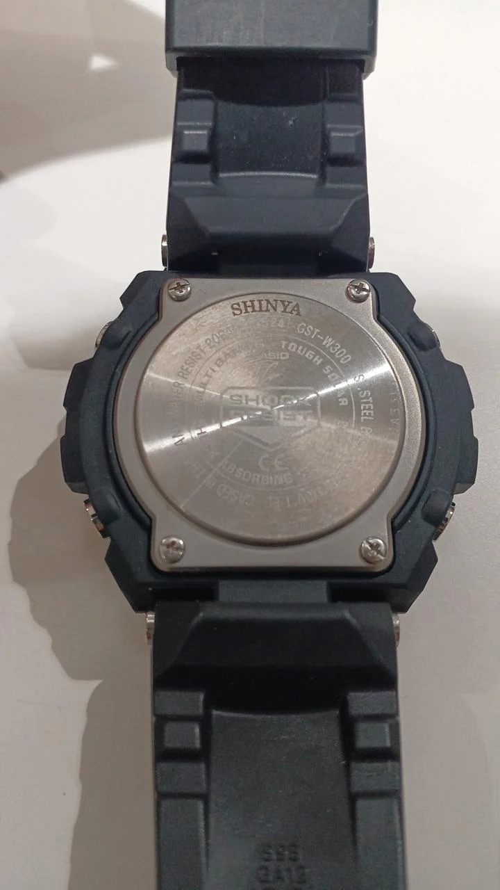 CASIO G-SHOCK GST-W300 - Image 4