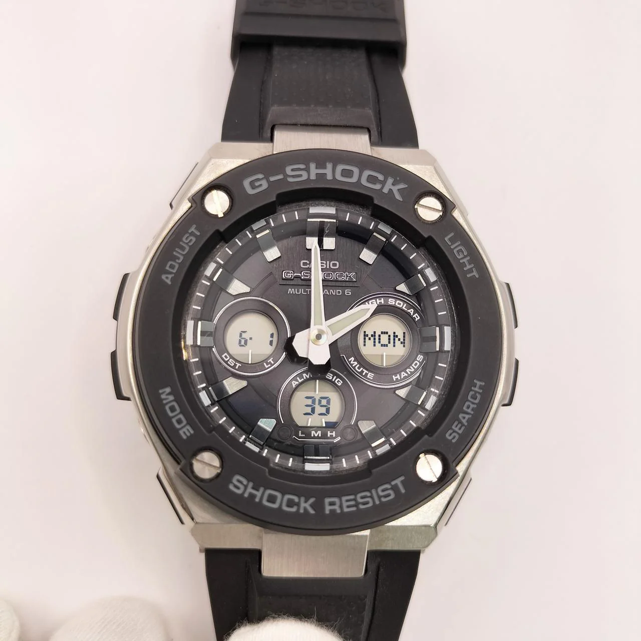 CASIO G-SHOCK GST-W300 - Image 13