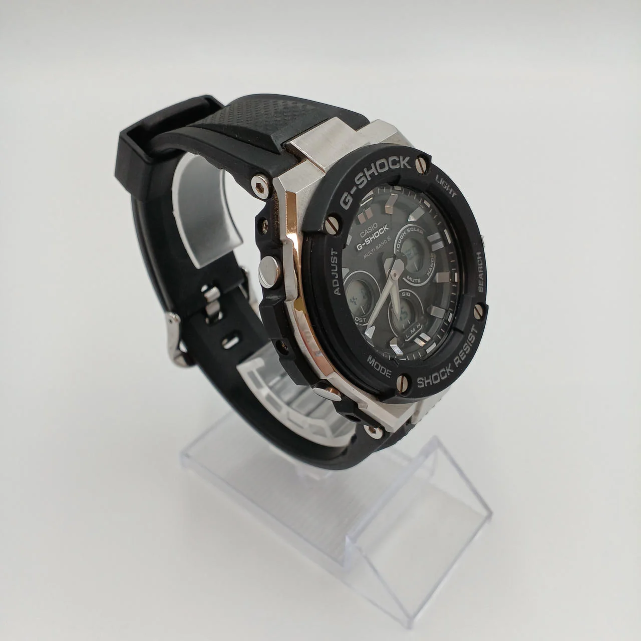CASIO G-SHOCK GST-W300 - Image 4