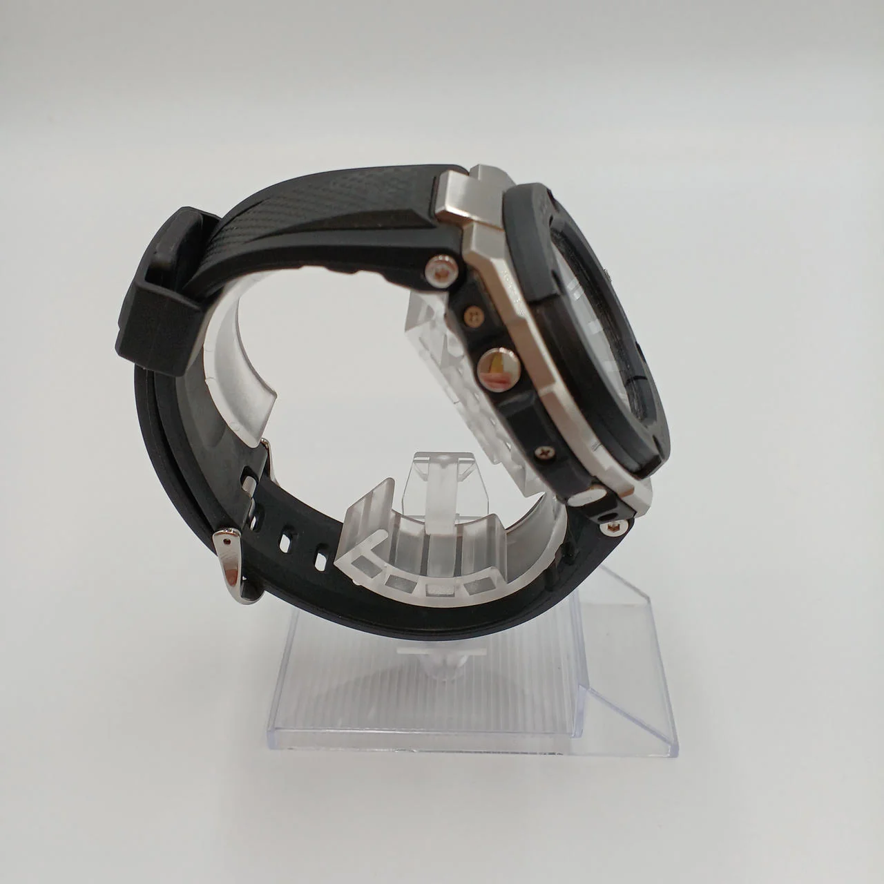CASIO G-SHOCK GST-W300 - Image 5