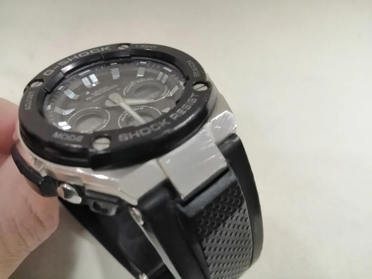 CASIO G-SHOCK GST-W300/BLK/Broken belt loop - Image 7