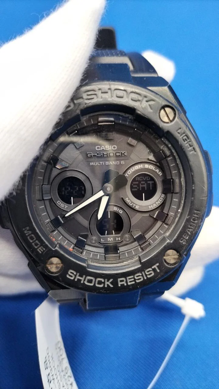 CASIO G-SHOCK GST-W300G - Image 7