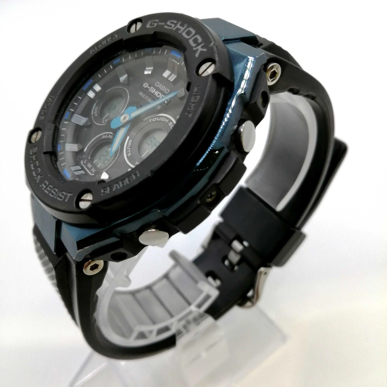 CASIO G-SHOCK GST-W300G - Image 4